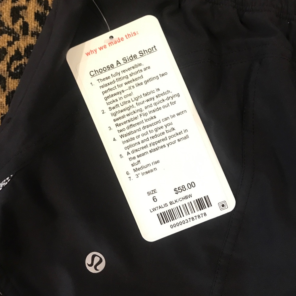 Lululemon choose a side short - Picture 2 of 3